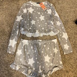 NWT BooHoo Pj set